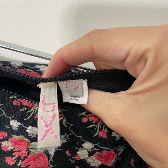 Lux Women's Midi Skirt Floral Print Ruffle Bottom Size Small - Picture 3 of 8